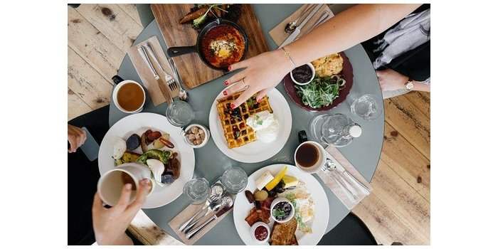 Bon appétit au "Maison Mai"